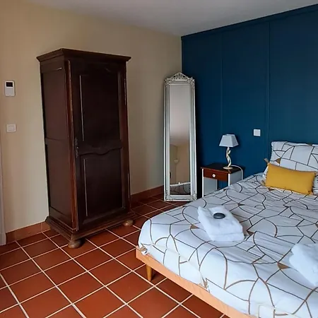 Domaine Des Etoiles Bed & Breakfast *
